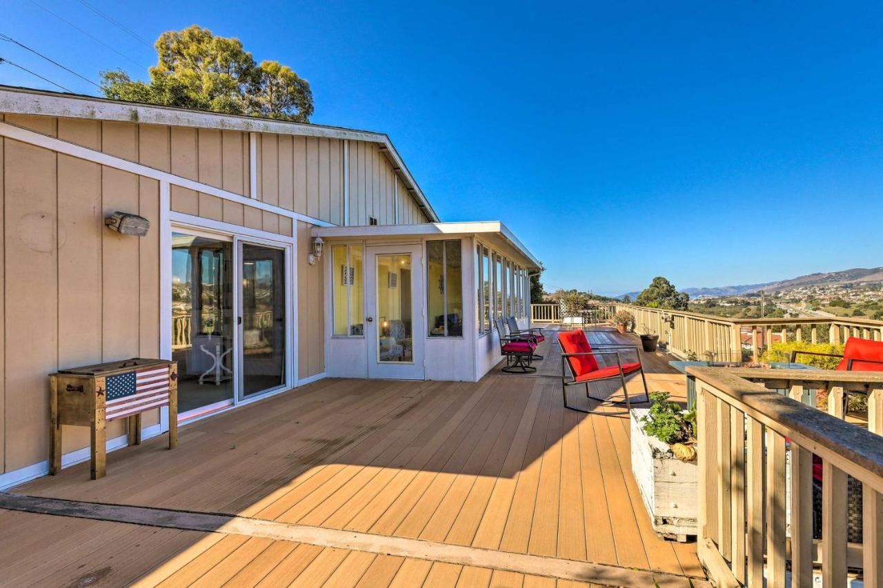 Вилла Retro House With Deck And Arroyo Grande View Экстерьер фото